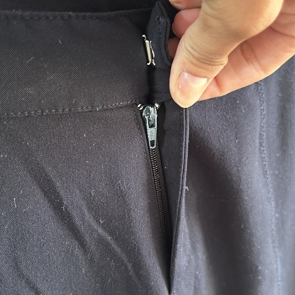 St Johns Wide-Leg Pants trousers stitched detailing on the seems. Navy. Size 8 - Picture 6 of 11